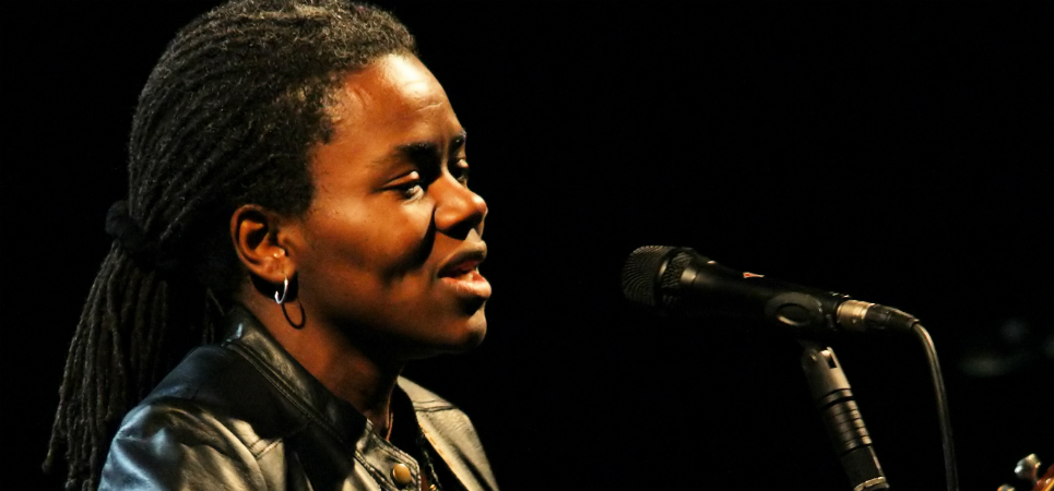 Is Tracy Chapman a female or male?